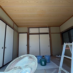 【浜松市】壁の穴・床のキズ、スマホ写真ですぐ見積り！地元職…