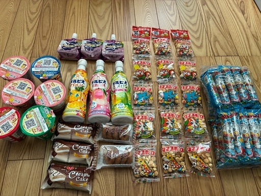 総額3,800相当‼️】お菓子・ジュース詰め合わせ 大量まとめ売り 子ども