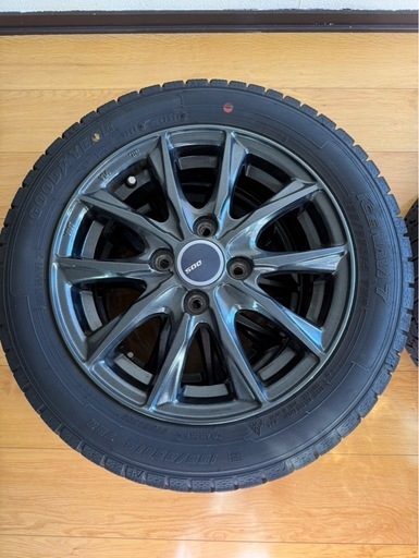 アルミホイルとスタッドレスタイ2024製155/65R 14サイズ黒が最高です