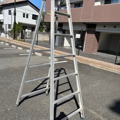 7尺脚立の画像