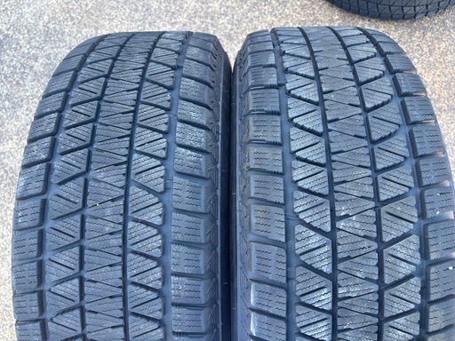 265/65R17 2023年製 バリ溝 BRIDGESTONE BLIZZAK DM-V3 スタッドレス