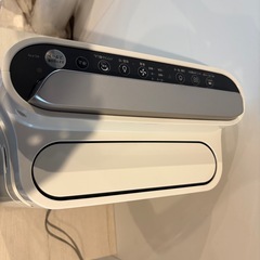 SHARP 加湿空気清浄機　KC-E50の画像