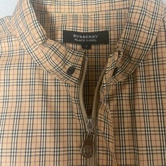 burberry バーバリー ブラックレーベル 半袖　ジップアップ　ノバチェック 2サイズの画像