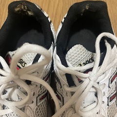ASICS  運動靴　スニーカーの画像