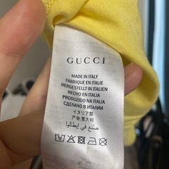 gucci グッチ Tシャツ xs イエロー BLIND FOR LOVEの画像