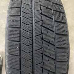 スタッドレスVRX205 60 R16の画像