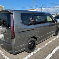 ステップワゴンスパーダ　スタッドレスタイヤ&ホイールセットの画像