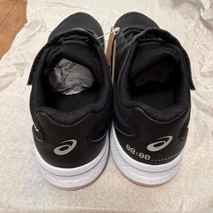 asics レーザービーム　23.5cm　新品の画像