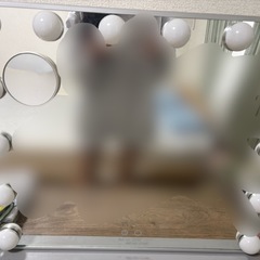 ハリウッドミラーの画像