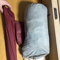 軽量登山テントの画像