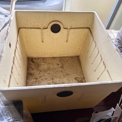 【無料/プラスチック収納箱】の画像