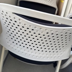 オフィスチェアの画像