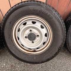 タイヤホイール付きの画像