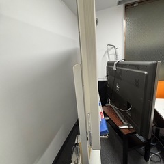 ホワイトボード電動式の画像
