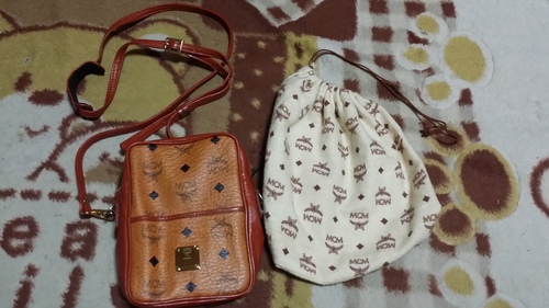 MCMショルダーバッグ