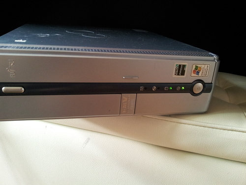 中古パソコン  富士通FMV207CE207C(XP)