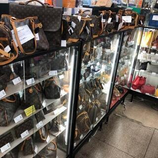 LOUIS VUITTON買取強化中！！バッグは最低価格保証あり！！